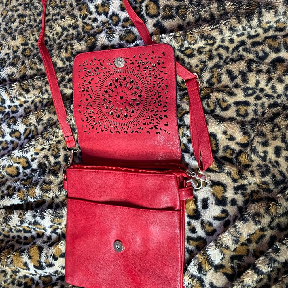Purse - Picture 2 of 2